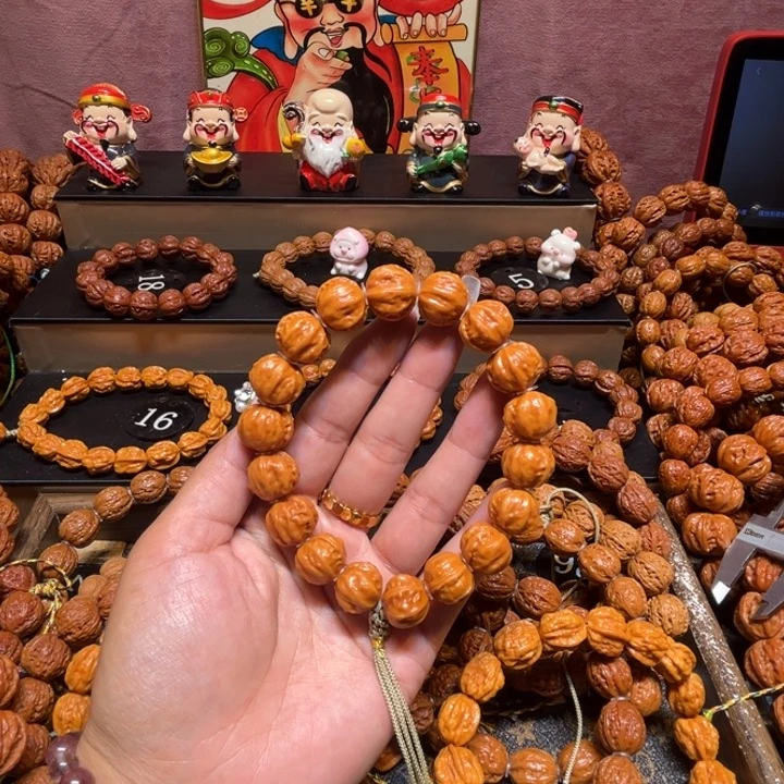 龙***海手串文玩核桃精品