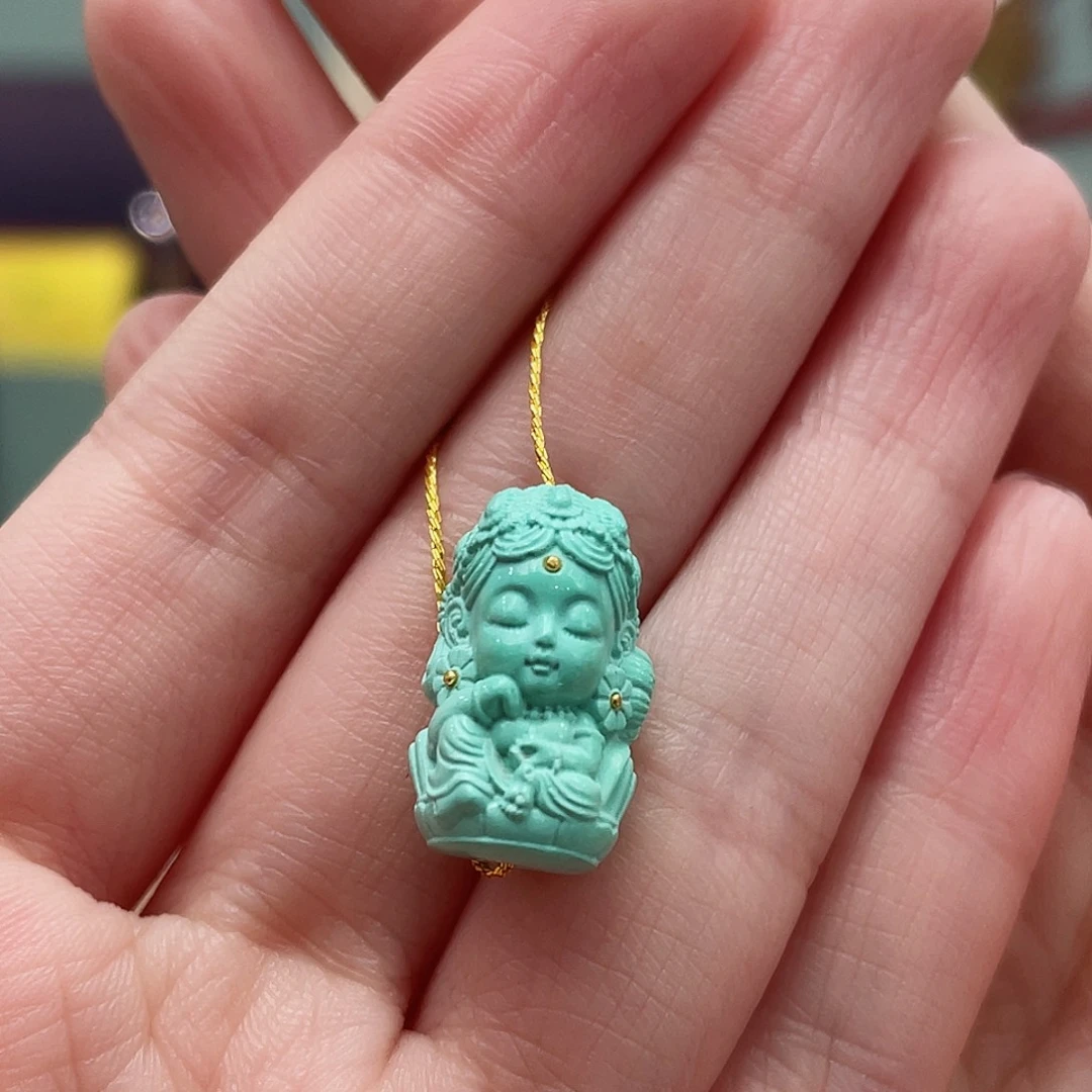 绿松石颈饰未镶嵌