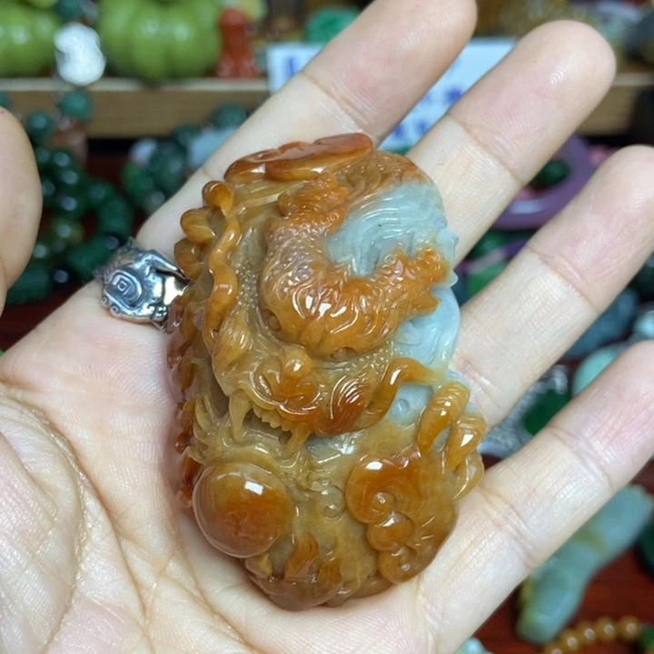 威龙手把吊坠孤品漏价