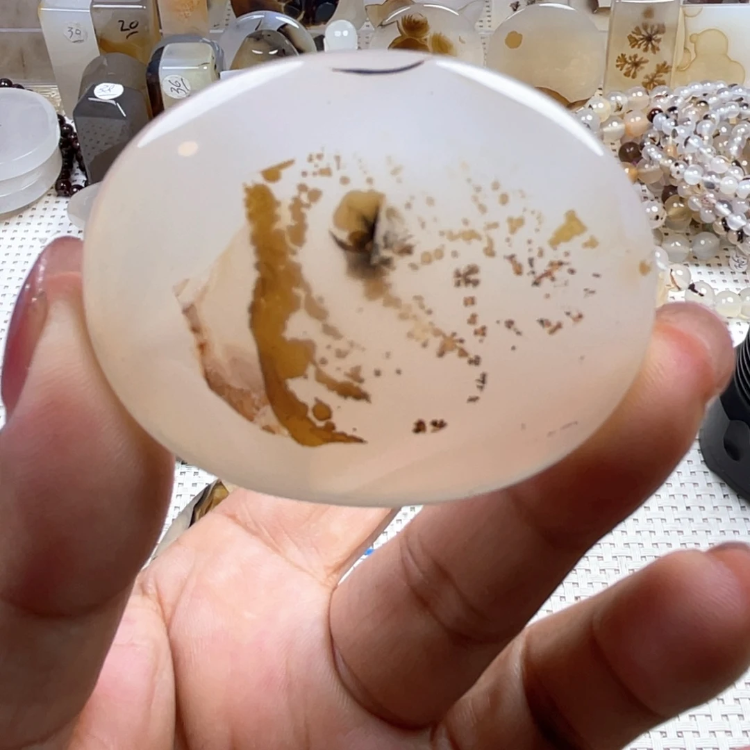 玛瑙/玉髓未镶嵌颈饰