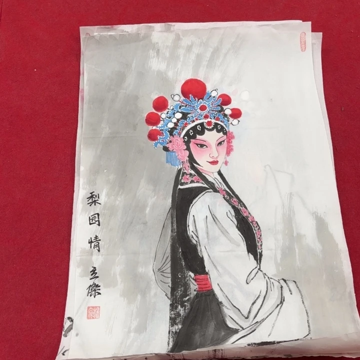 国画花鸟等图案为一体而