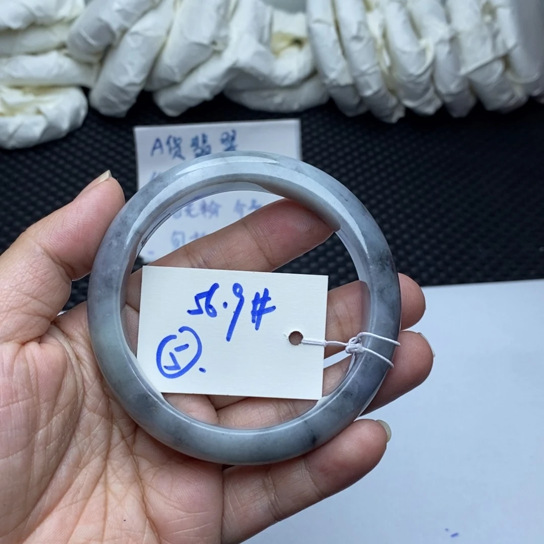 未镶嵌手镯翡翠5