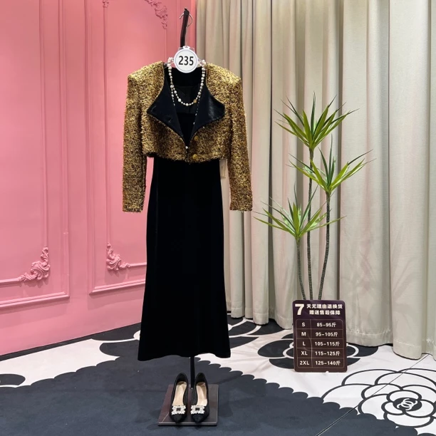 【甄菲】S001高级感编织料金纽扣设计师重工秋冬短外套