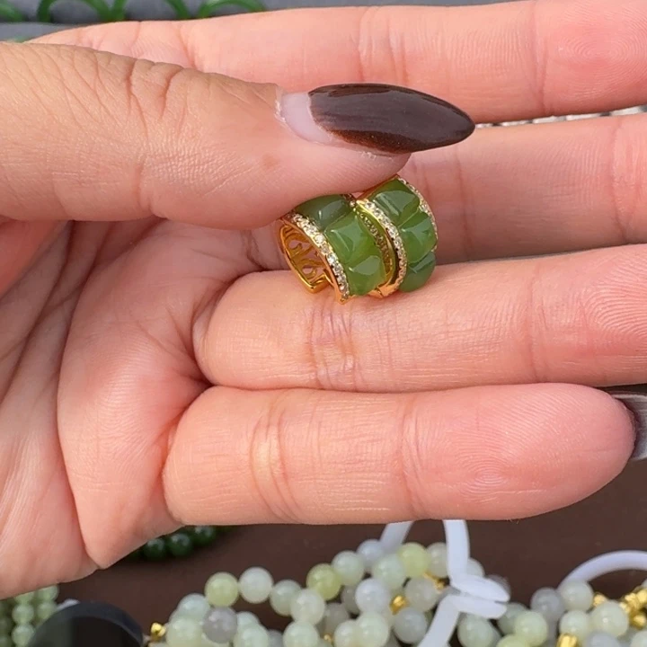 和田玉银S925镶嵌颈饰