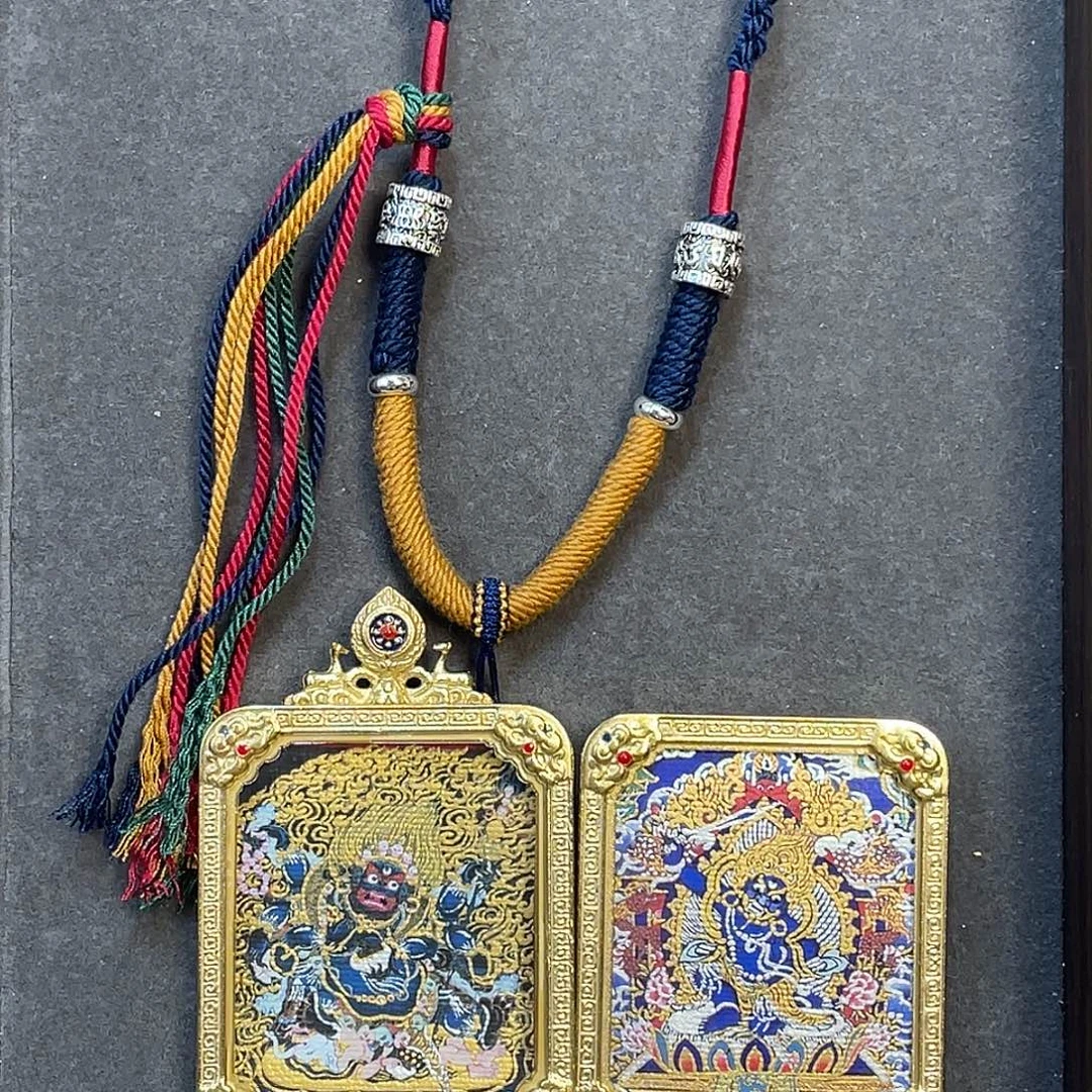 D***鱼吊坠六臂大黑不动明王