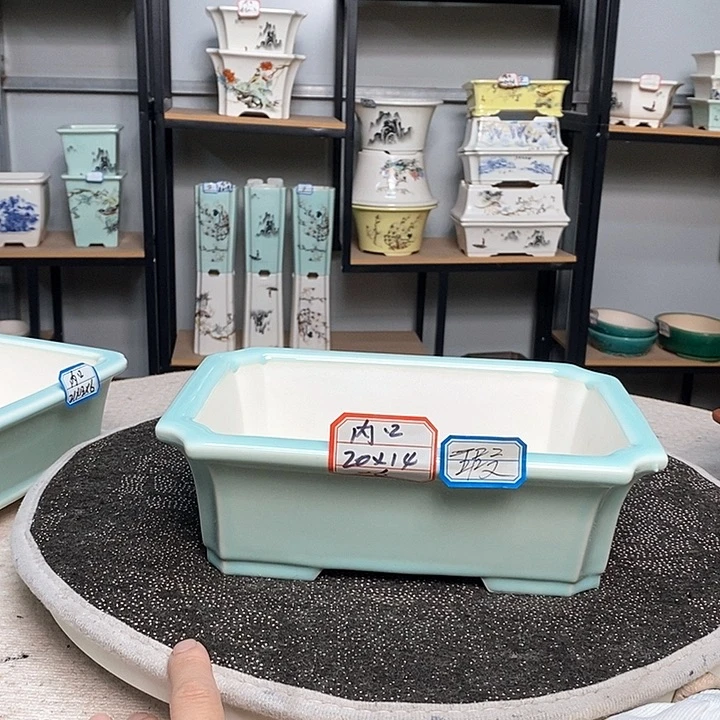 紫砂的花盆很漂亮23