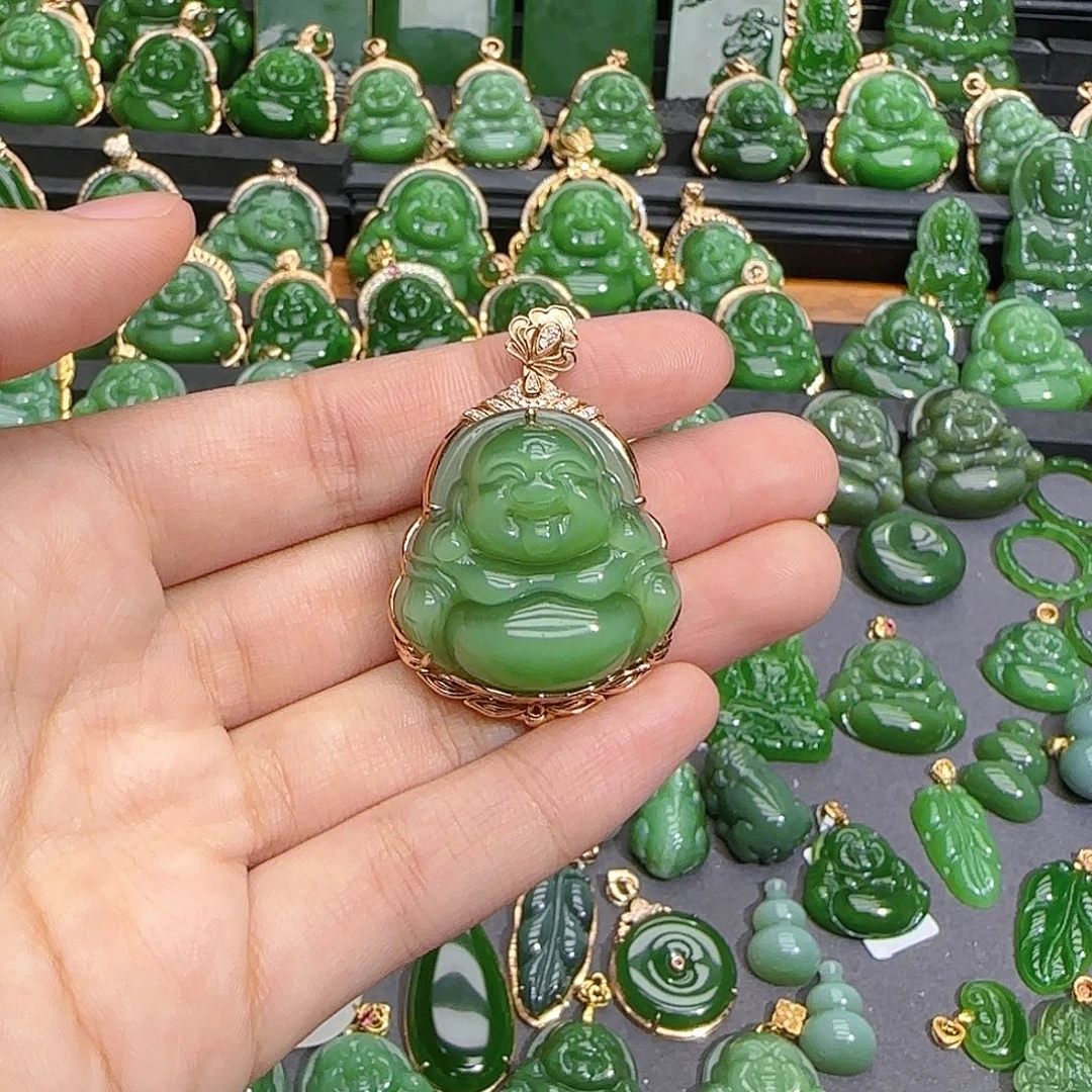 和田玉（碧玉）18K金镶嵌颈饰