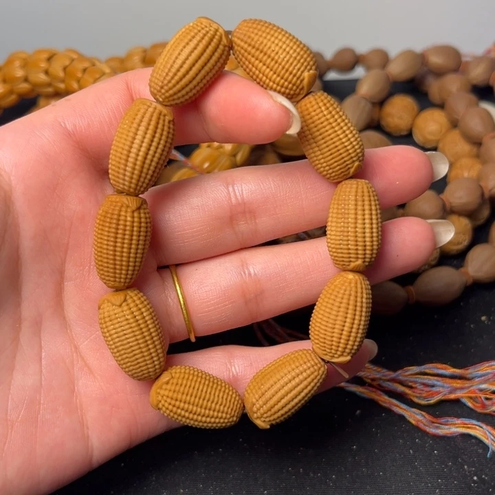 手串橄榄核玉米手串