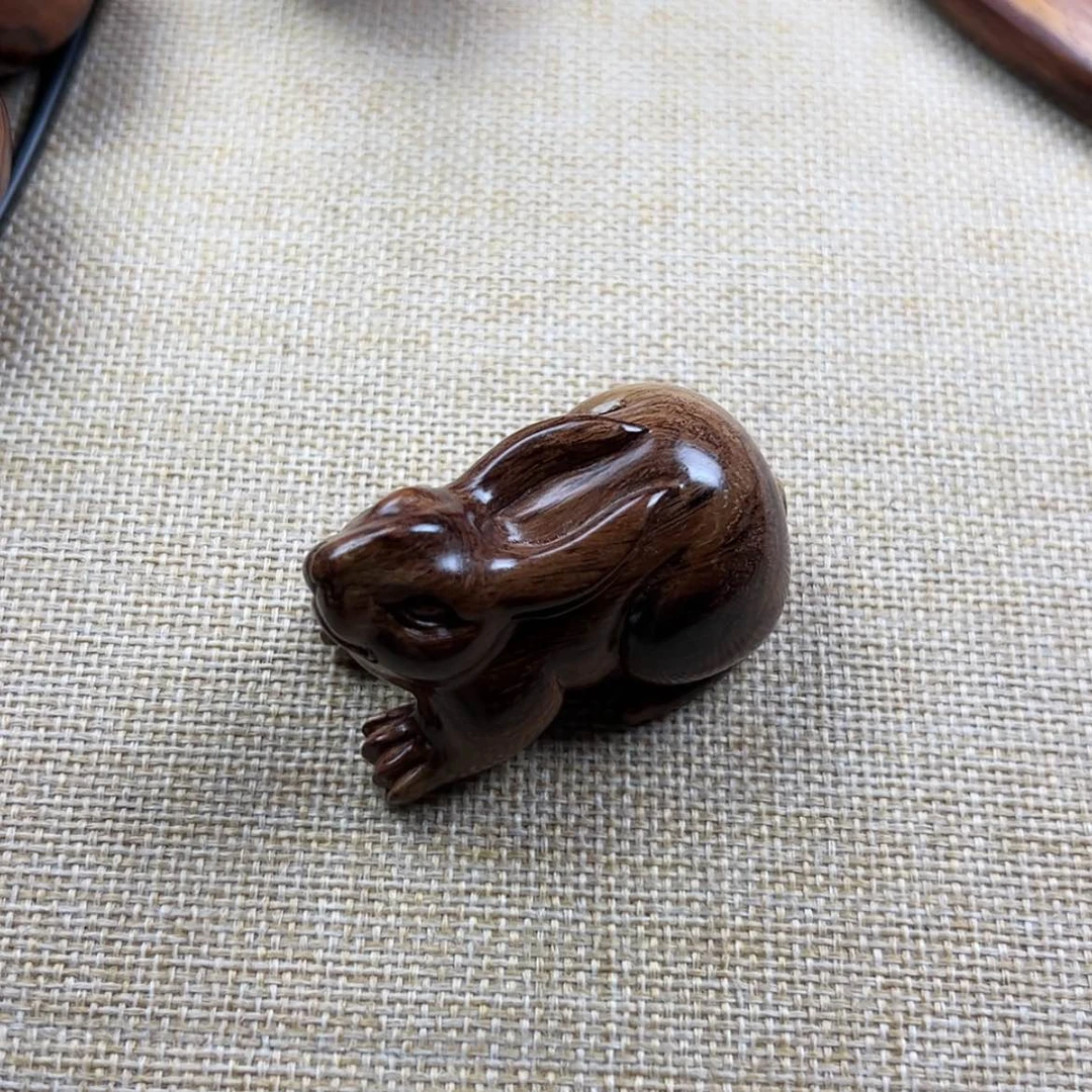 【闪购商品】黄花梨/降香黄檀把件用****8兔子