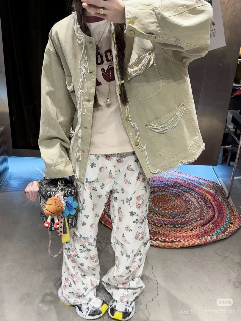 尾～丫2025春季新款「New Vintage」浪漫墙纸花伞兵裤