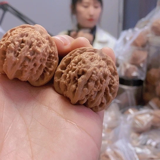 【闪购商品】把件文玩核桃37.5霞云岭