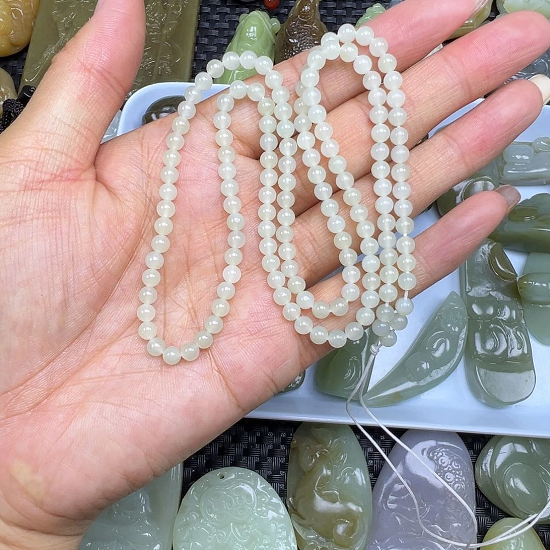 .***.和田玉未镶嵌颈饰漏，卡4多圈