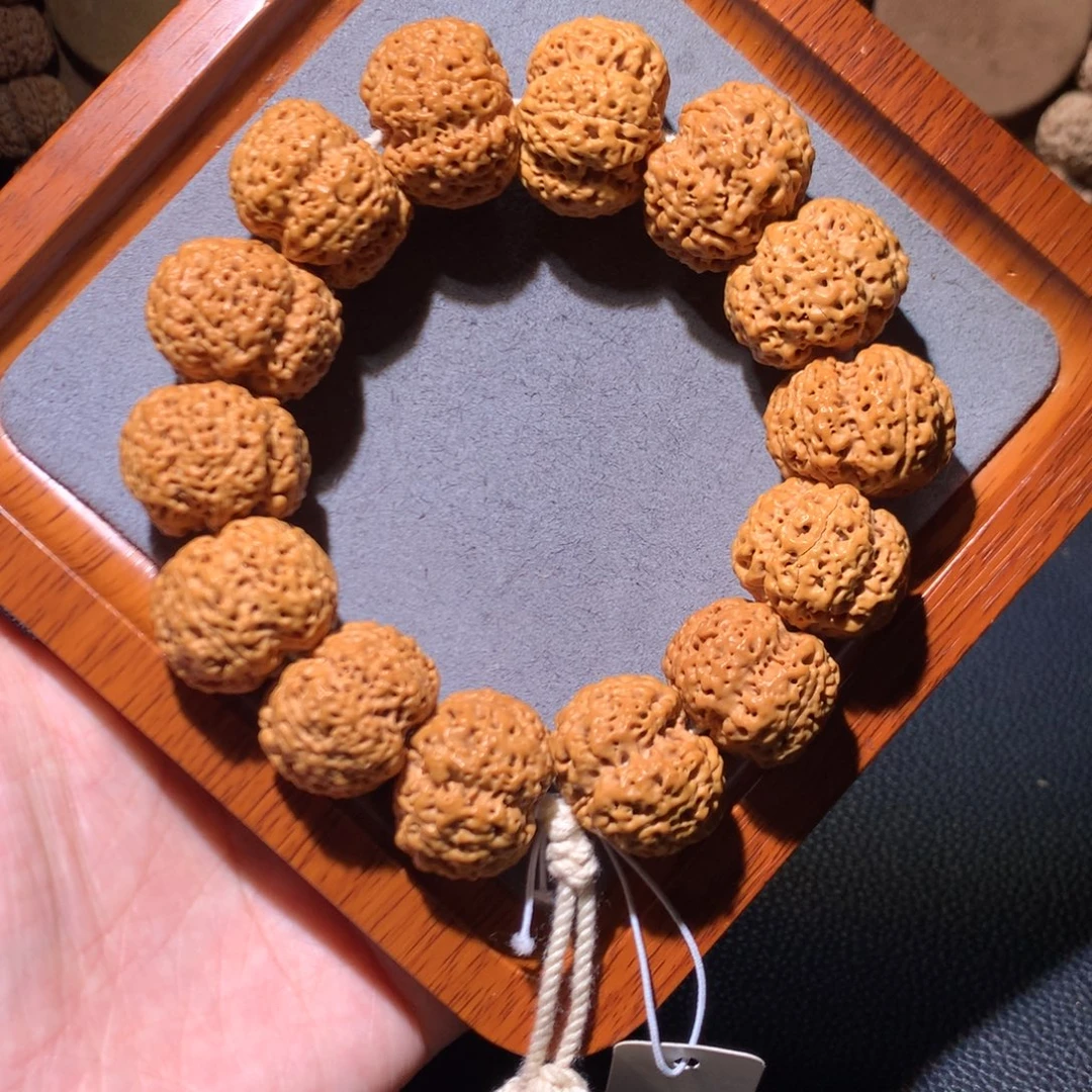 手串金刚菩提26闷墩定制