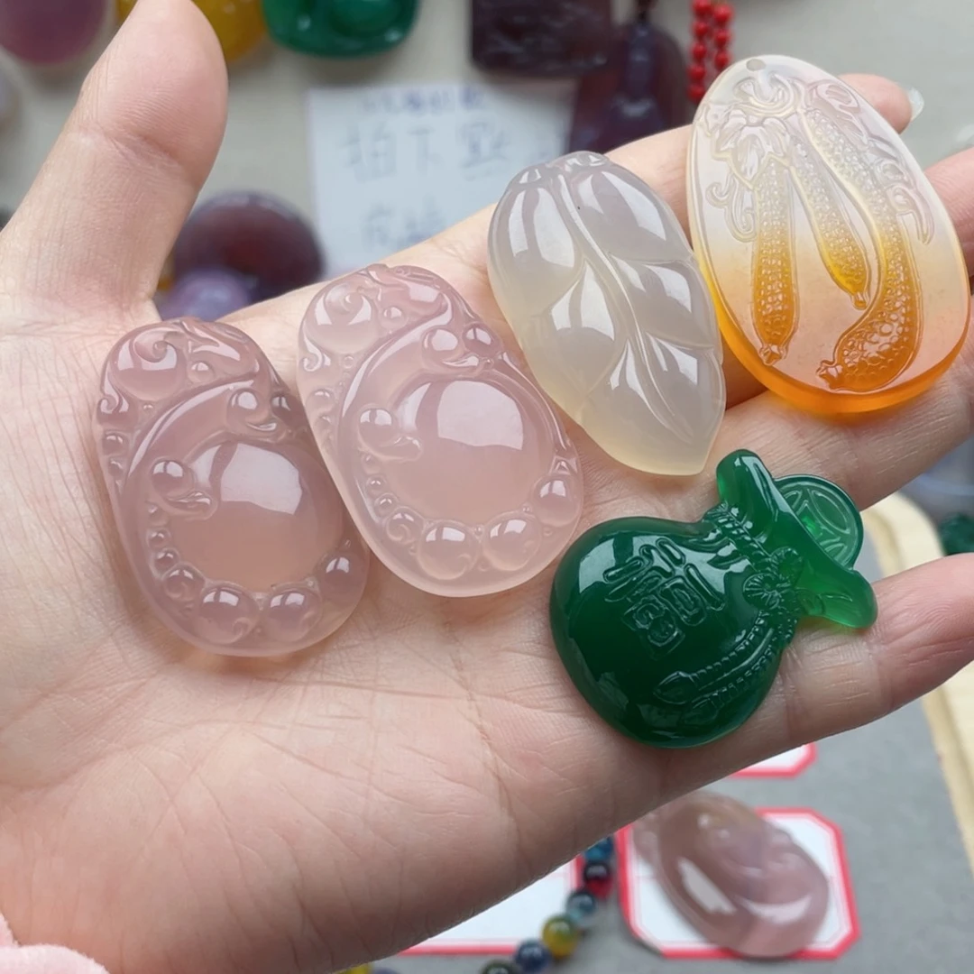 玛瑙/玉髓颈饰合金雨***虹