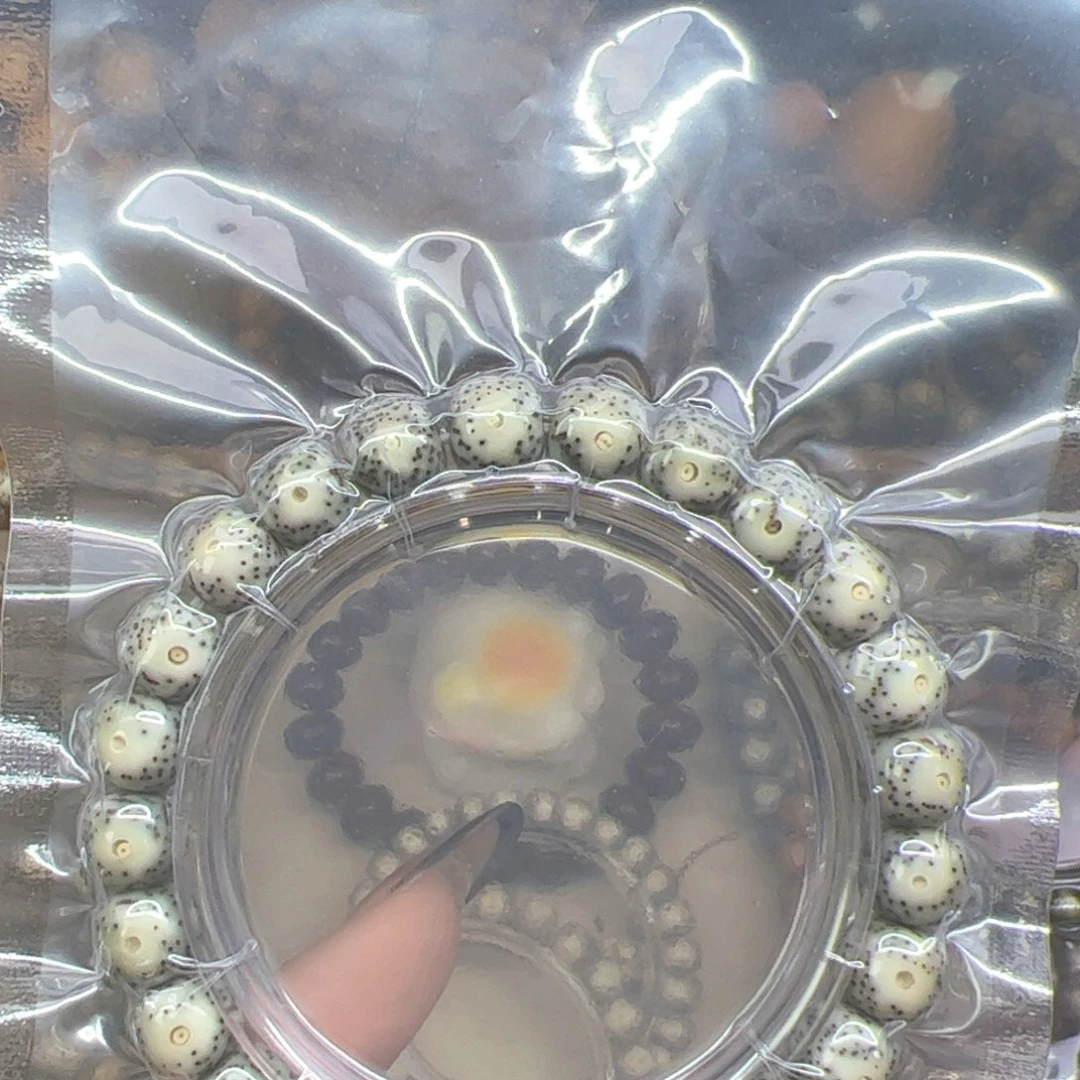 吊坠星月菩提石玉料同枝果黄金瞳