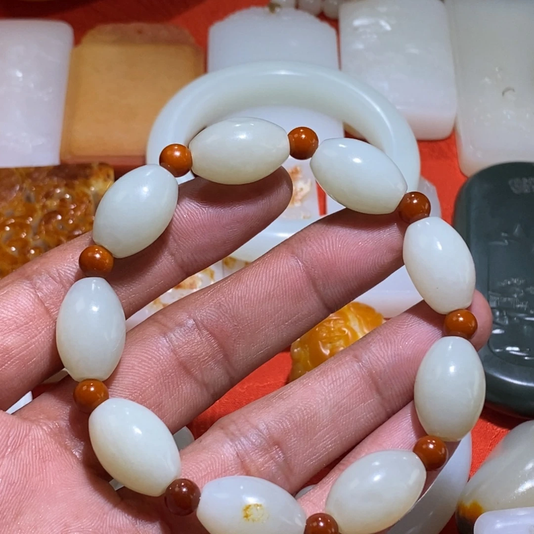 和田玉未镶嵌吊坠(不含链)