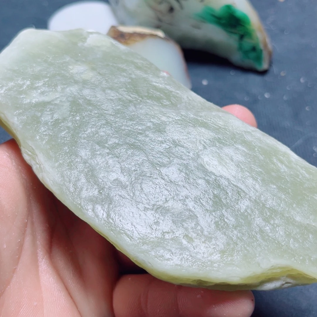 未镶嵌和田玉珠宝奇石