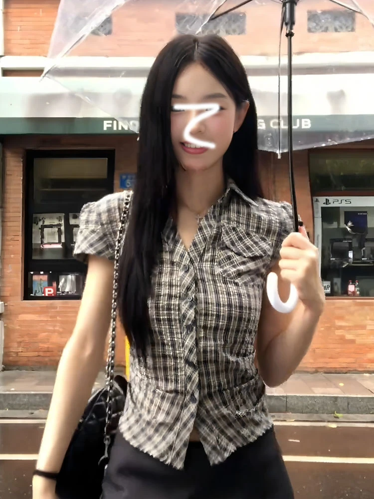 美式复古格子短袖衬衫女夏季新款小众设计感掐腰显瘦辣妹衬衣上衣