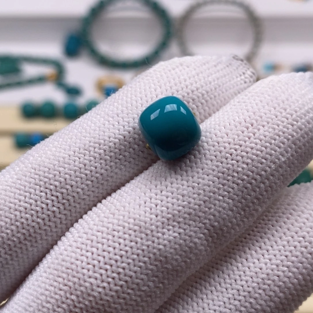 绿松石未镶嵌珠宝奇石老型10*9mm