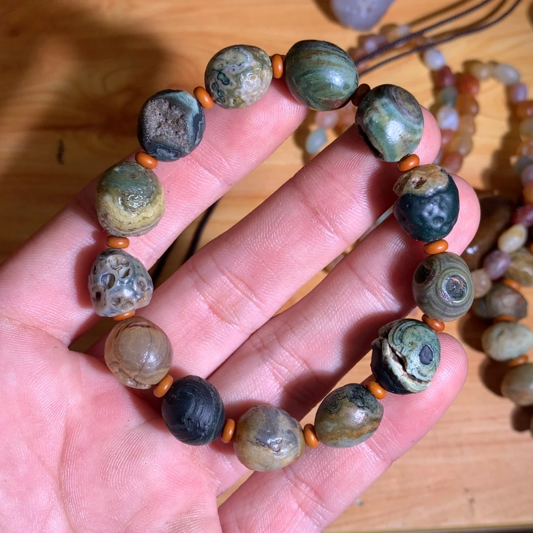 玛瑙/玉髓未镶嵌阿拉善戈壁玛瑙