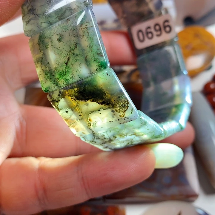 未镶嵌颈饰玛瑙/玉髓天**心