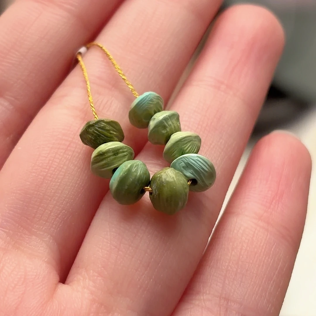 迪***合绿松石未镶嵌颈饰