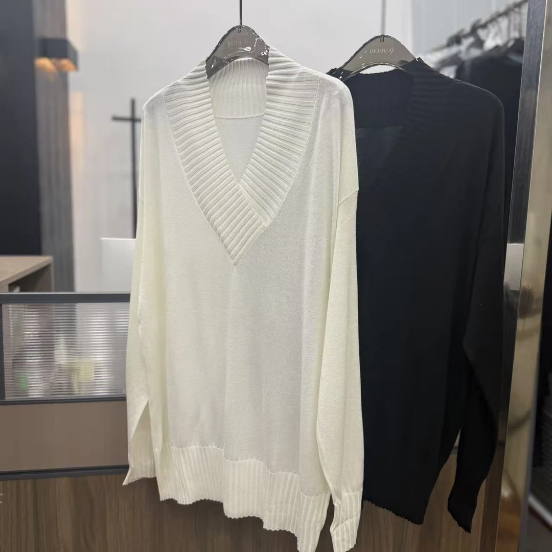 35916坑条V领简约针织上衣(长70 胸宽54)