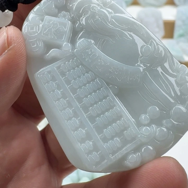 翡翠未镶嵌颈饰天然缅甸A货翡翠