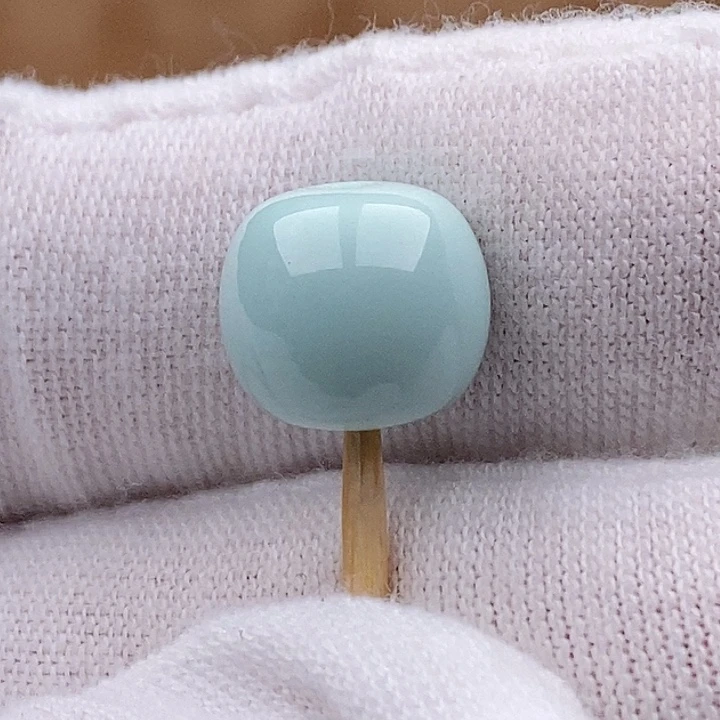 绿松石未镶嵌珠宝奇石10.6