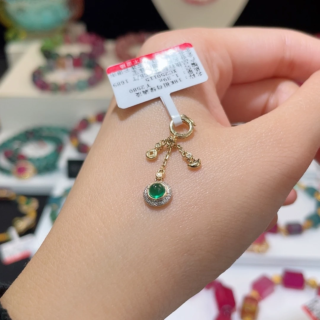 祖母绿提溜18K金镶嵌l**a祖母绿提溜