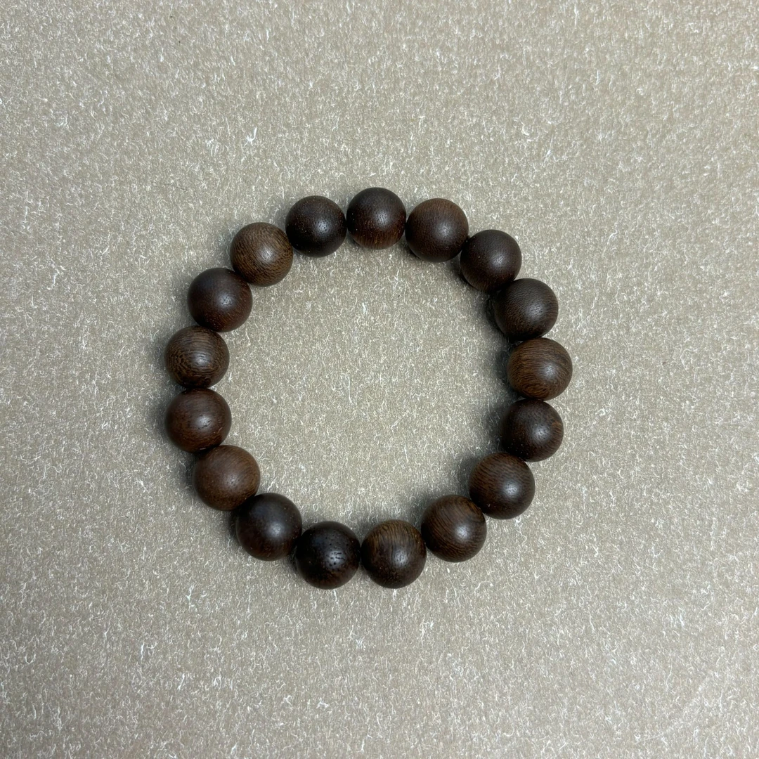 DZX008 沉香圆珠手串尺寸约12mm 多样性发一件