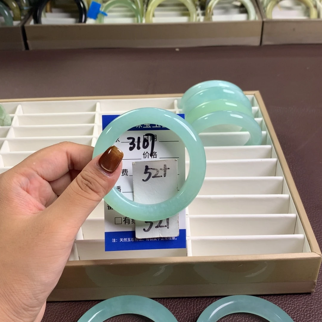 未镶嵌蛇纹石玉手镯3107