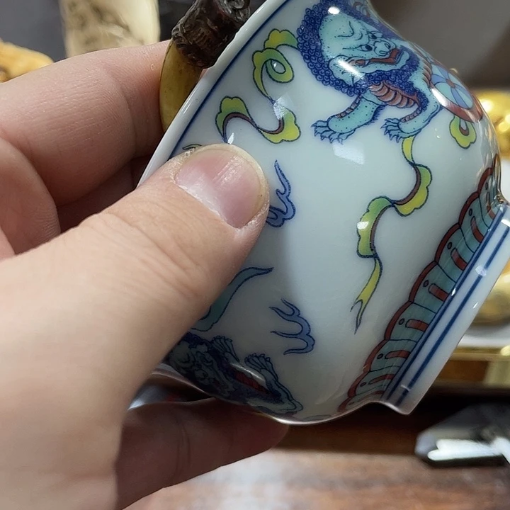 精致雕刻工艺精湛而