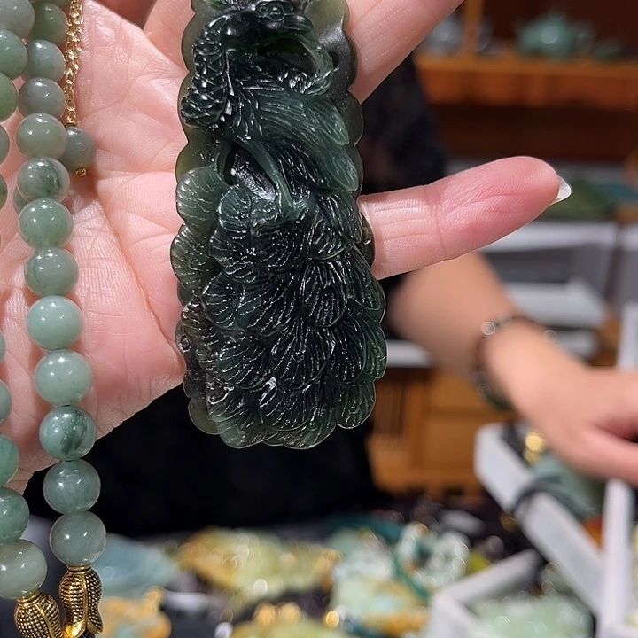 未镶嵌岫玉毛衣链