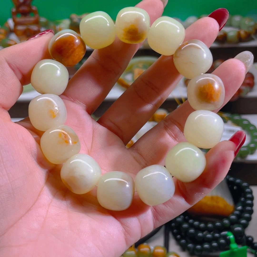 未镶嵌手串透闪石质玉