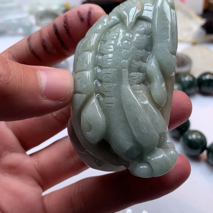 翡翠未镶嵌颈饰保真天然a货翡翠