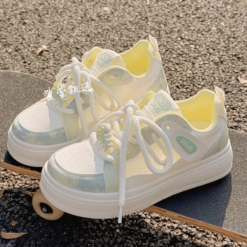 夏季女鞋小白鞋女2025新款透气网面鞋百搭小众面包鞋厚底运动板鞋