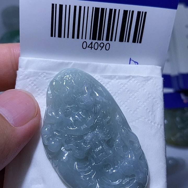 翡翠未镶嵌颈饰天光墟翡翠市场现金代购