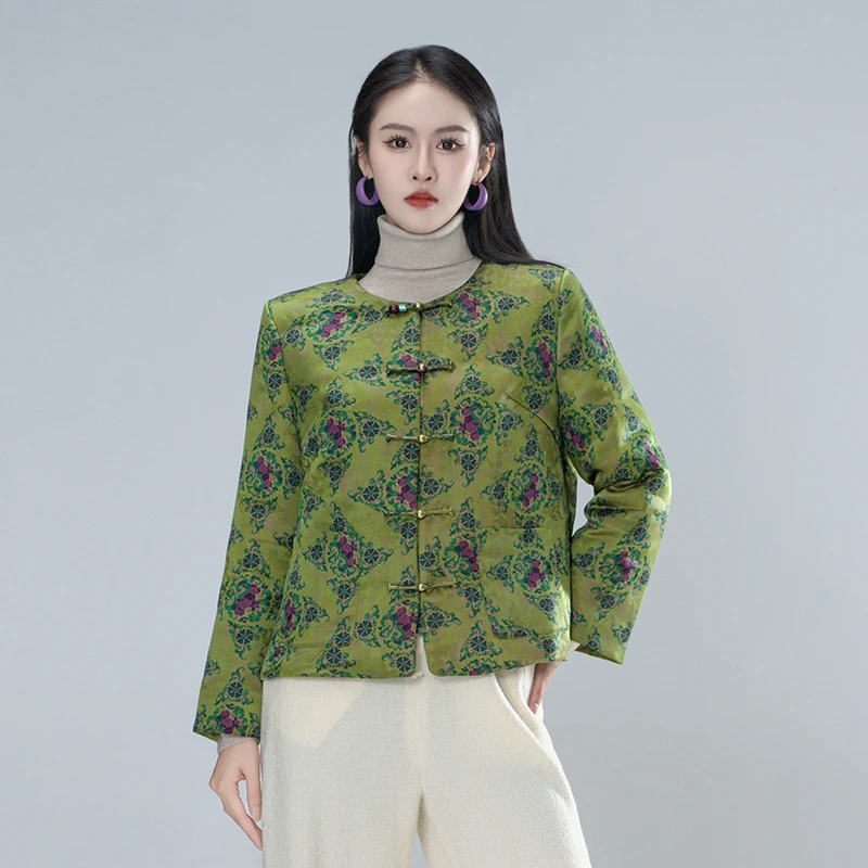 100桑蚕丝（芷欣）秋冬圆领提花显瘦气质慵懒短款女士驼绒棉服61194