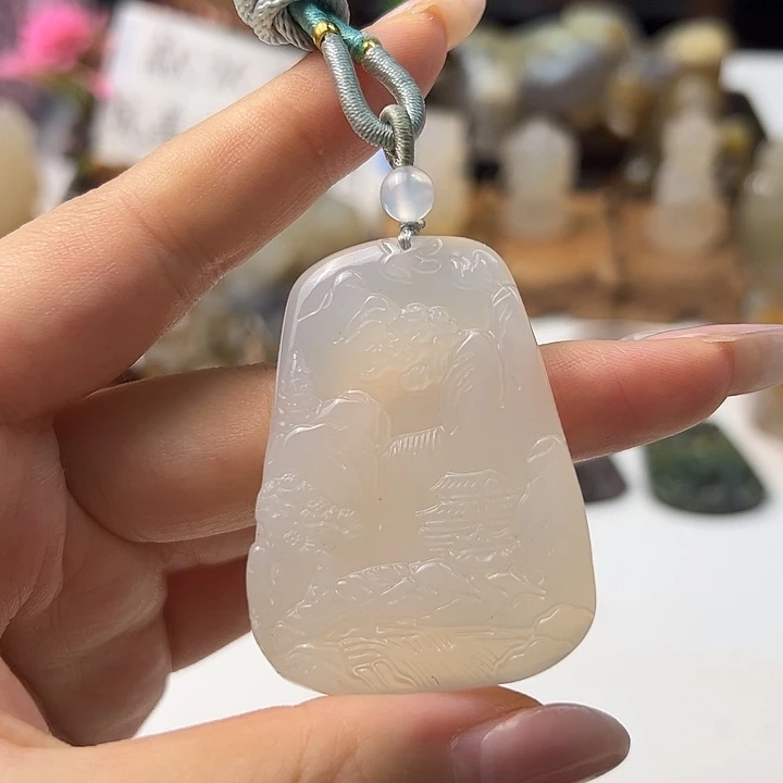 玛瑙/玉髓颈饰未镶嵌