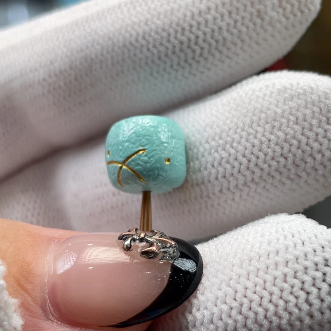 绿松石未镶嵌挂件