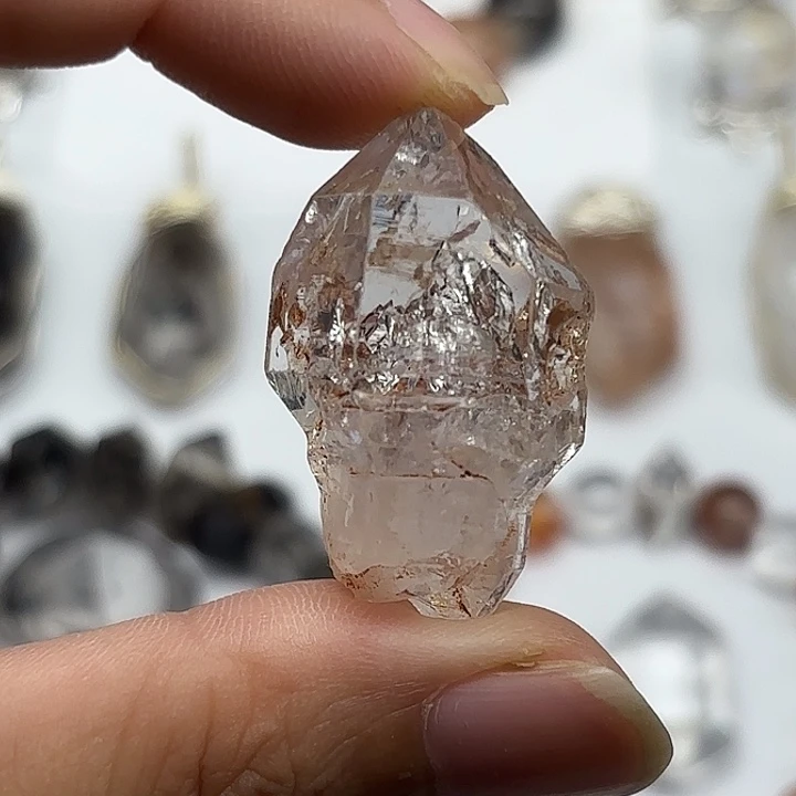 颈饰未镶嵌水晶巴基斯坦红泥闪灵钻34mm+