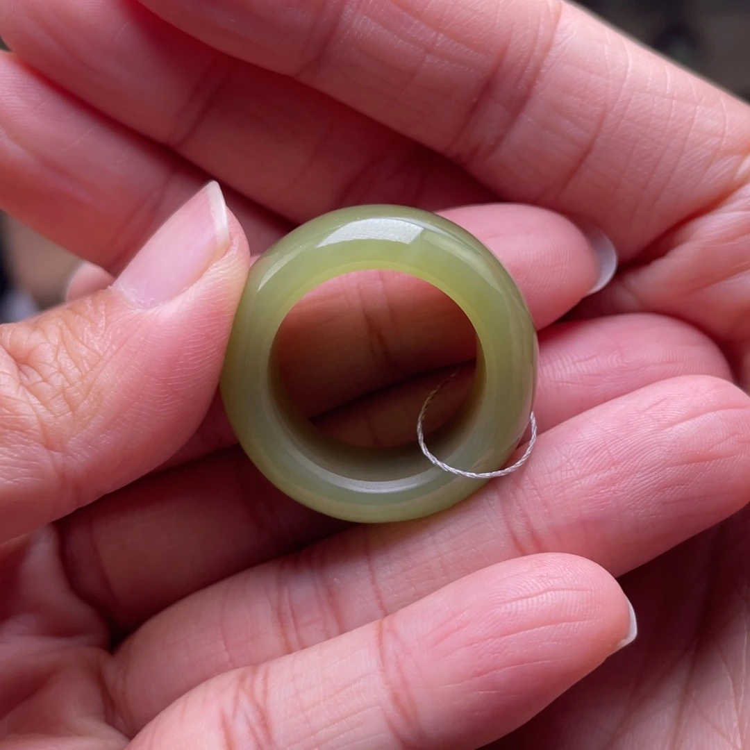 和田玉戒指未镶嵌