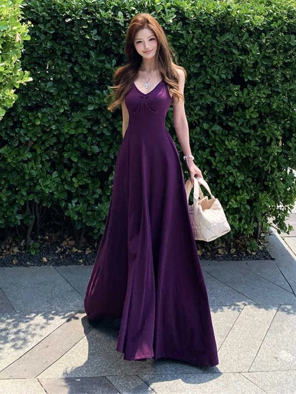 大码胖mm简单大方紫色v领吊带连衣裙夏季气质度假风收腰a字长裙子