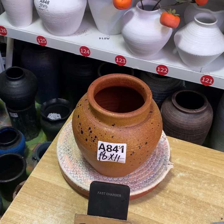 【闪购商品】粗糙盆默认打孔高18口11