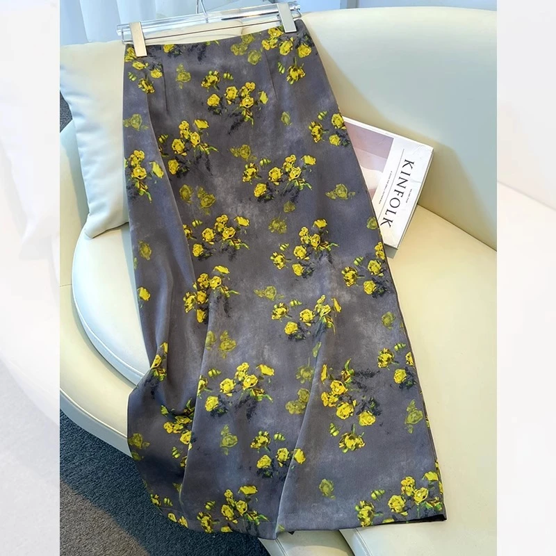 醋酸印花半身裙女夏季2025新款高腰垂感宽松直筒裙碎花a字包臀裙