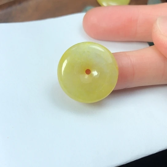 翡翠未镶嵌颈饰缅甸A货，每天1点半开播
