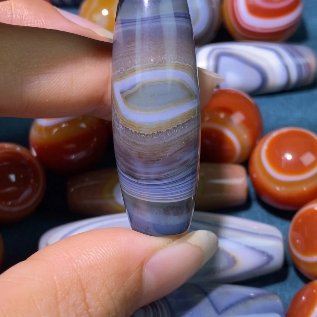 未镶嵌玛瑙/玉髓珠宝奇石