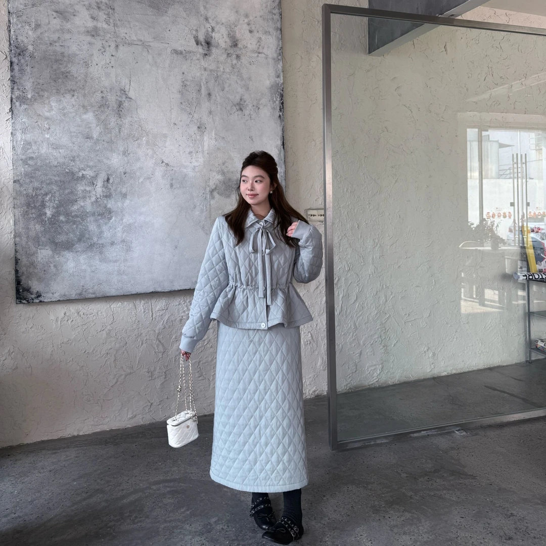 晶咕软软【失约冬日】韩系温柔风减龄菱格收腰上衣+半身裙套装