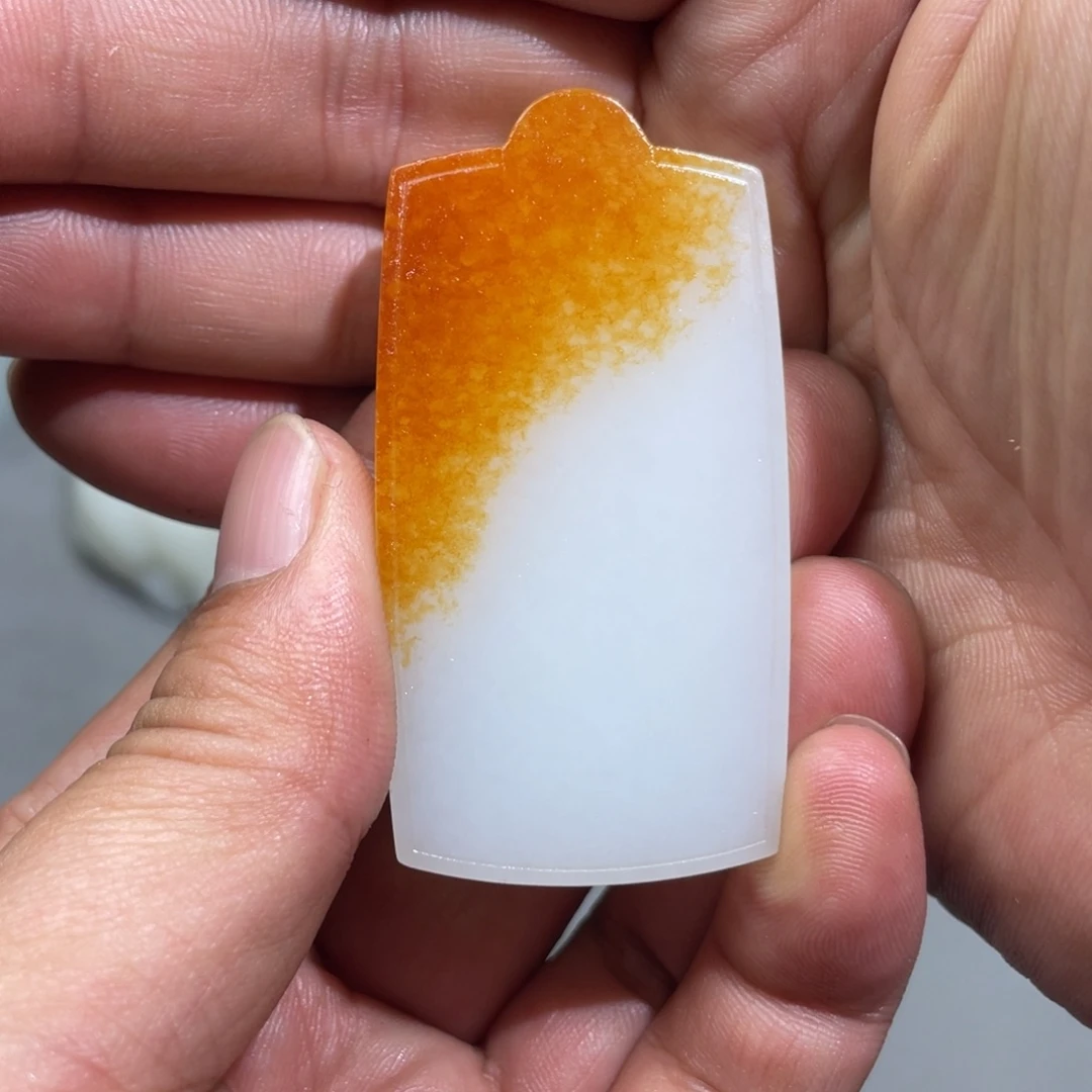 和田玉（白玉）未镶嵌把件